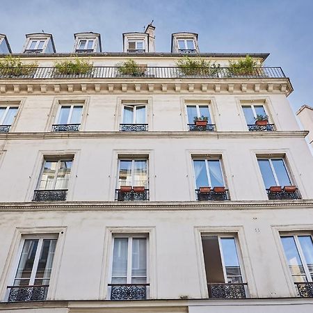 Apartment Center Of Paris By Studio Prestige Экстерьер фото